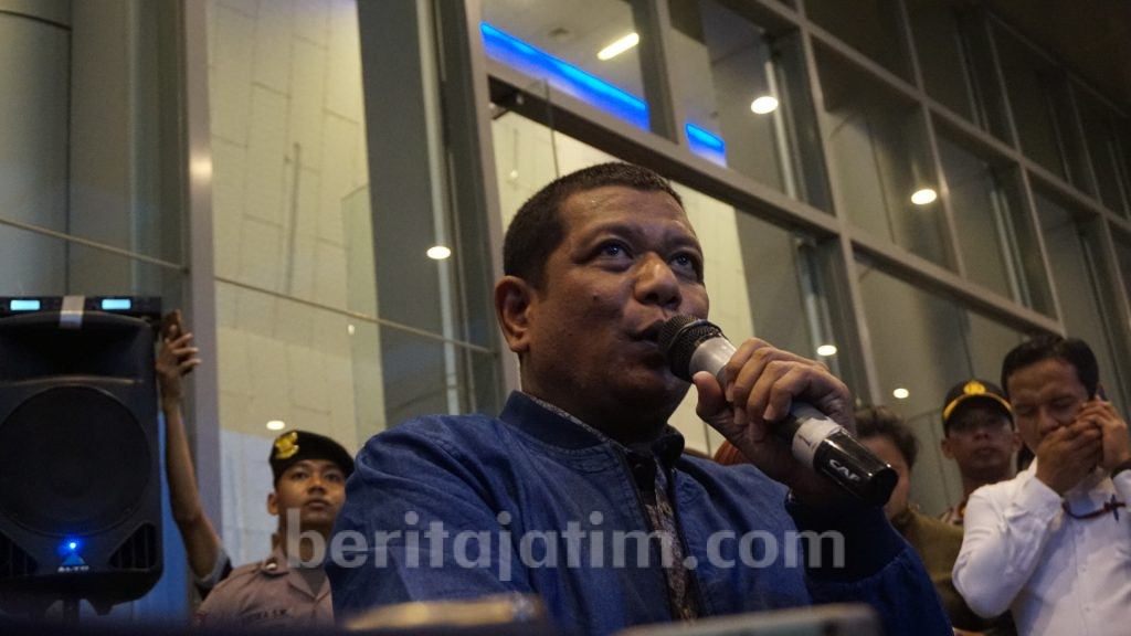 Baladewa Bisa Ambil Uang Pengembalian Tiket di Giant Margorejo
