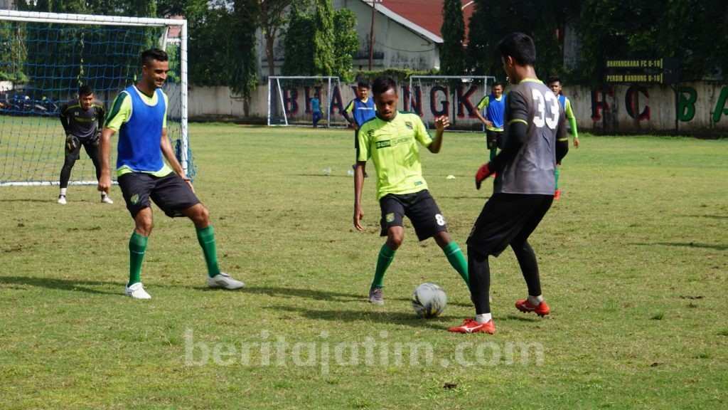 Persebaya Evaluasi Finishing Lewat Ujicoba Mini