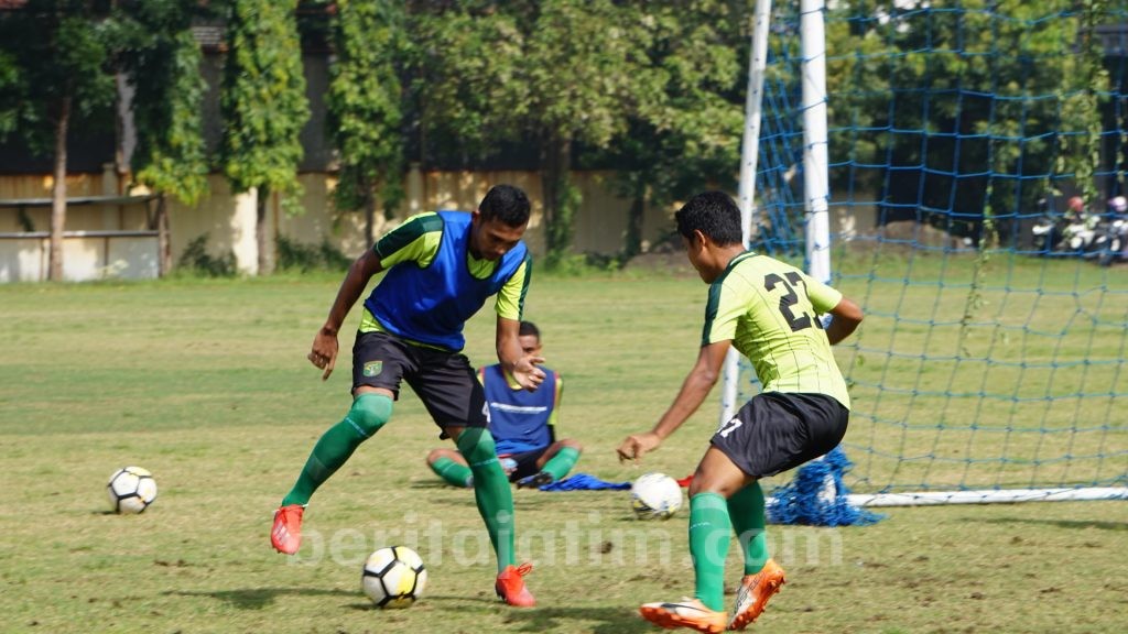 Kontra PS TIRA, Persebaya Yakin Turunkan Formasi Lengkap