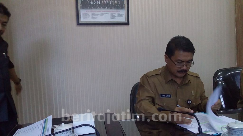 Alasan Kadispendik Jember Hanya Adakan Satu Paket Komputer UNBK