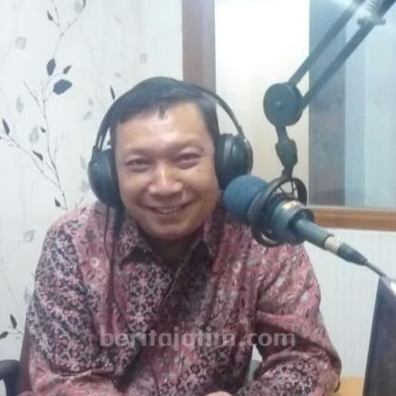 Fandi Utomo Beri Solusi Mekanisme Pembebasan Biaya SMA/SMK di Surabaya