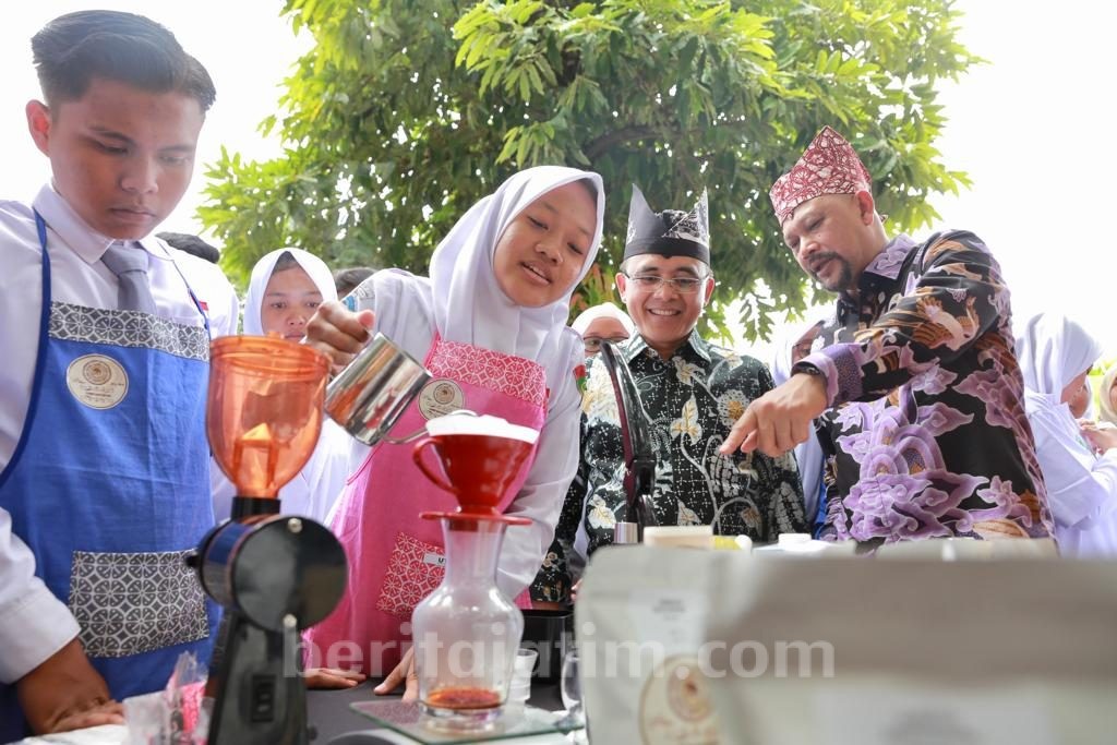 Banyuwangi Cetak Pemuda Jadi Entrepreneurship