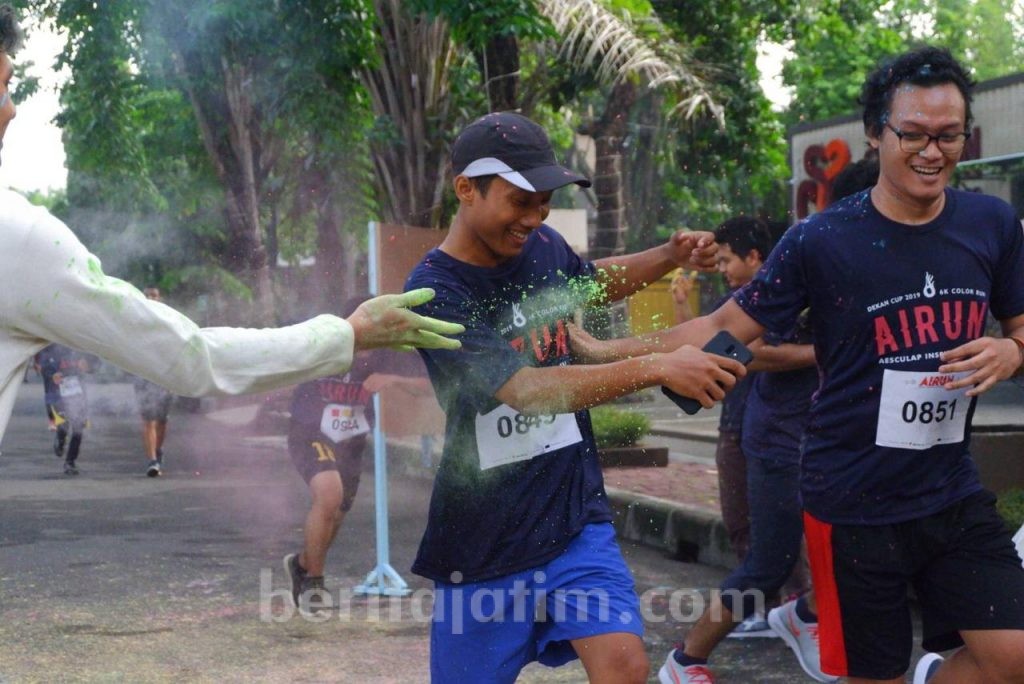 Lari 6K dengan Edukasi Drug Abuse bersama Dekan Cup FK UNAIR 2019