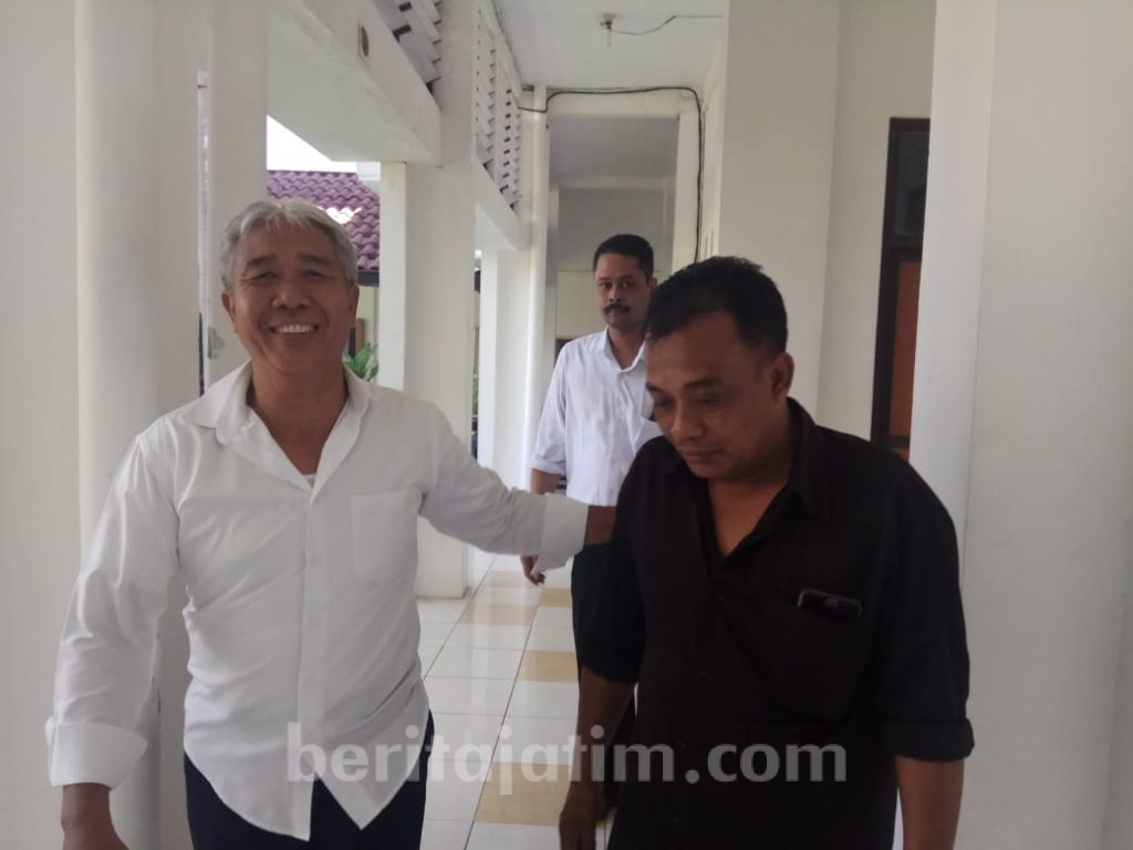 Perusak APK Caleg Diserahkan Kejari Banyuwangi