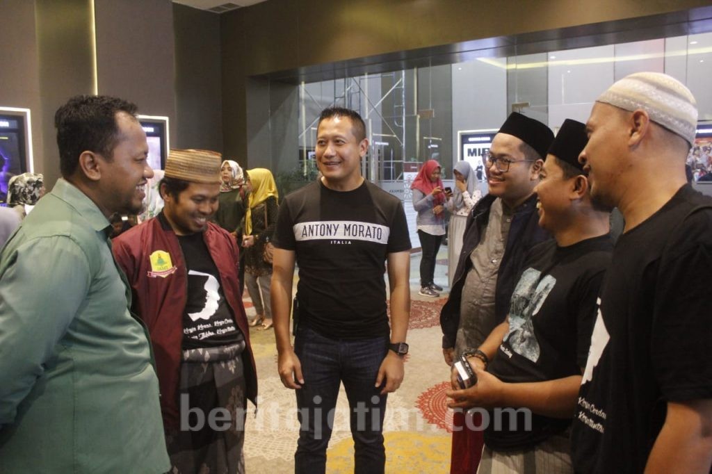 Tradisi Nobar Kartini 1
