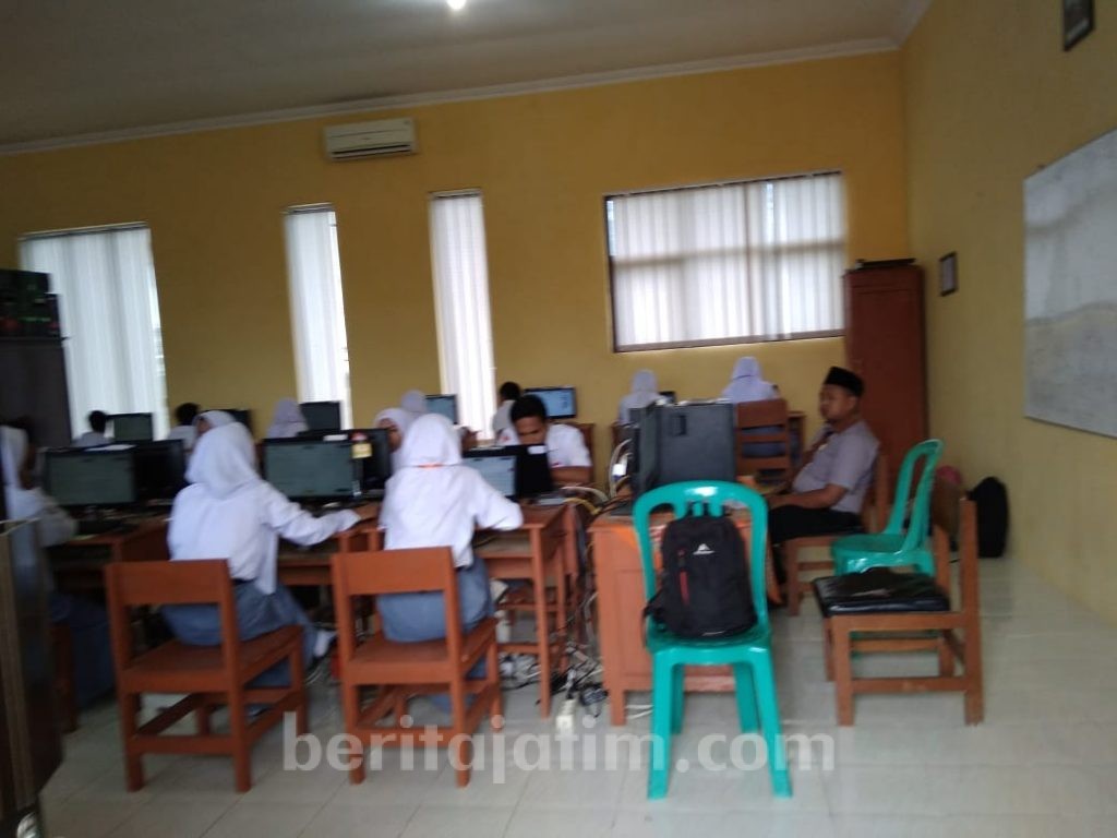 1849 Siswa SMK Ikuti UNBK, 1 Sekolah Offline