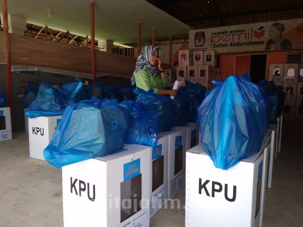 Surat Suara Kurang, Pendistribusian Logistik Pemilu ke Kepulauan Terancam Molor