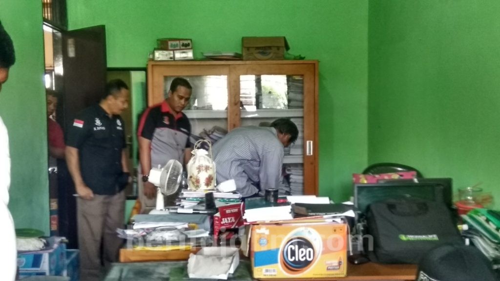 Pelaku Jebol Brankas dengan Linggis, Uang Rp 500 juta Dibawa Kabur
