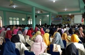 Ratusan Mahasiswa Digembleng Materi Wirausaha
