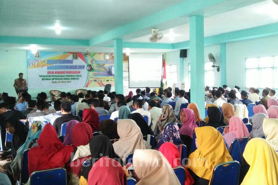 Mahasiswa Diajak Kreatif dan Inovatif Manfaatkan Teknologi