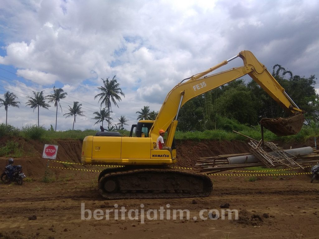 Percepat Eskavasi Situs Sekaran, BPCB Trowulan Gunakan Eskavator