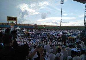 Di Tengah Hujan, KH Ma’ruf Amin Berharap Doa dan Dukungan Masyarakat Madura