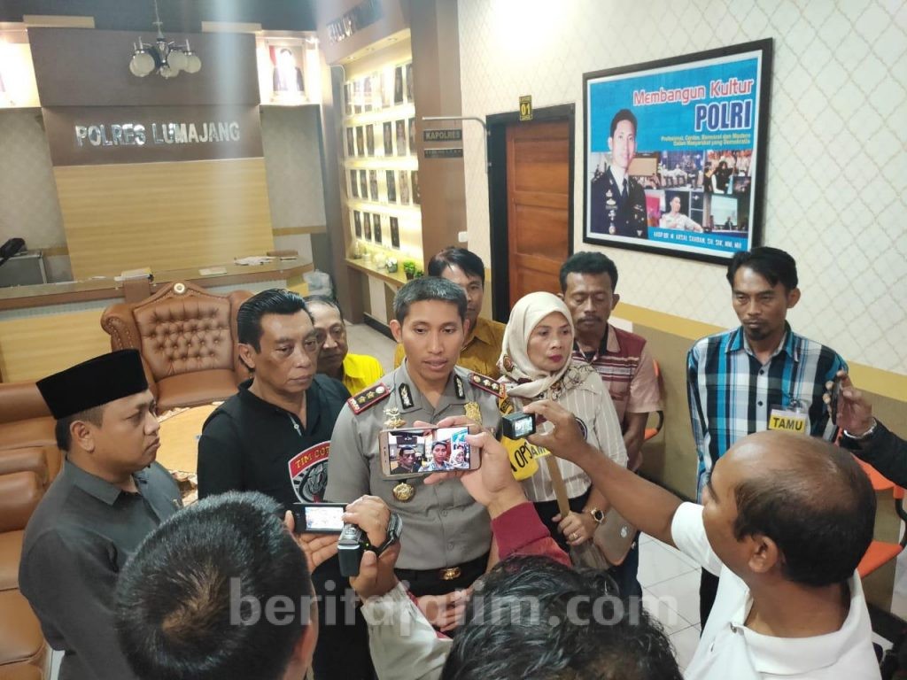 Kapolres Lumajang Hentikan Penyidikan Carok Rebutan Janda