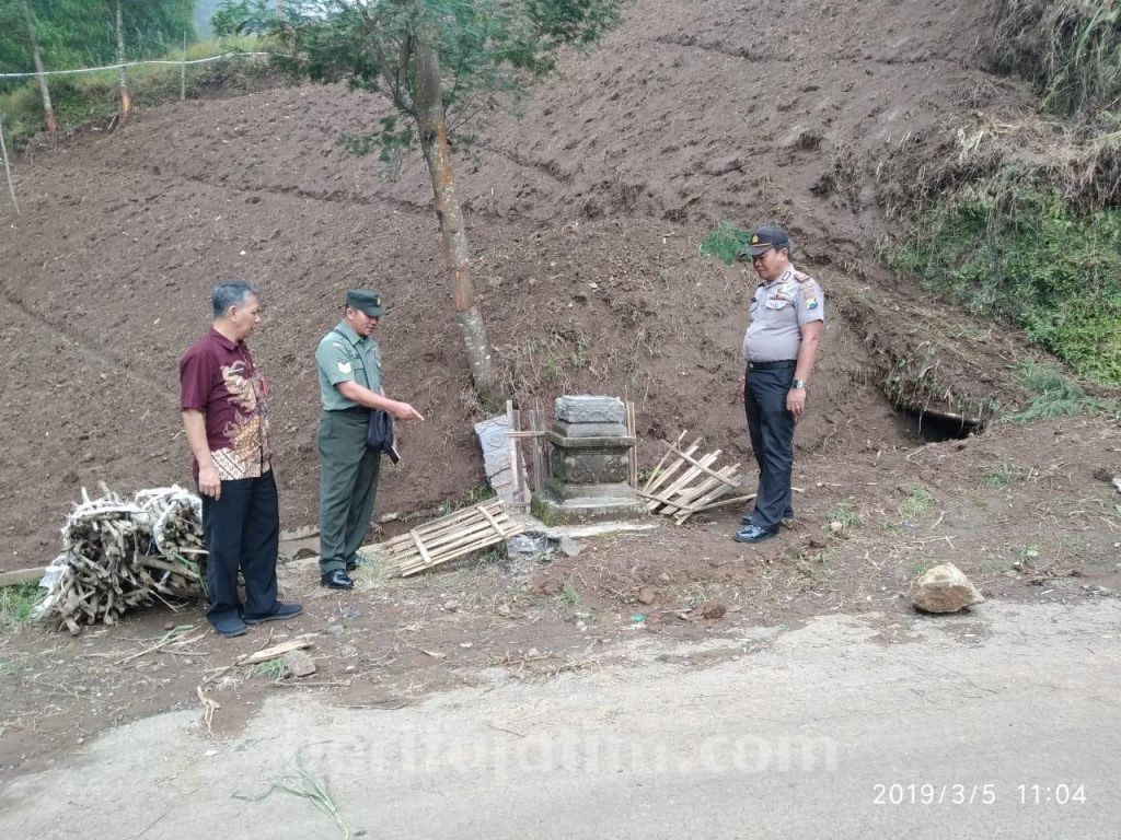 Patung Padmasari Suku Tengger Dirusak Orang Tak Dikenal