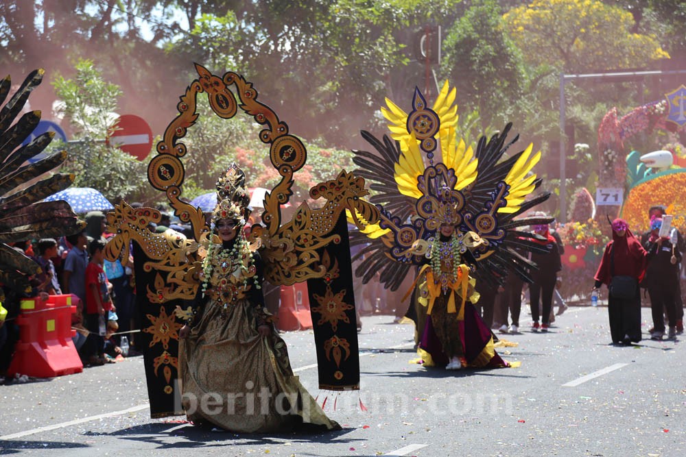 Hari Minggu Kota Surabaya Bakal Bertabur Bunga, Ada Apa?