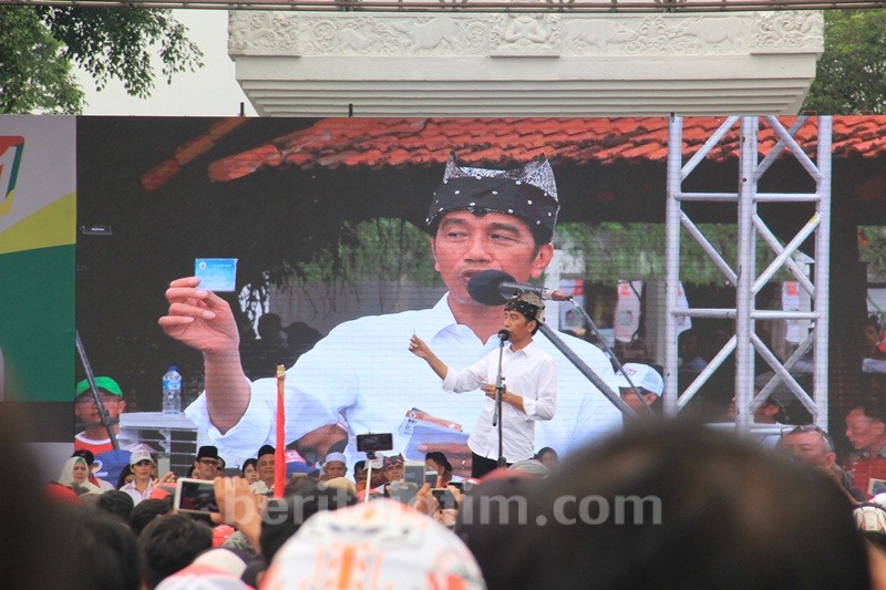 Jokowi Janji Sertifikasi Perhutanan Sosial di Banyuwangi Selesai 2 Bulan