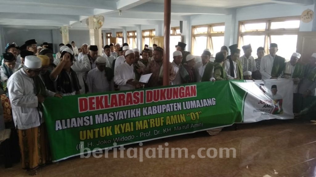 Kyai Pesantren Lumajang Deklarasi Dukungan ke Jokowi-Amin