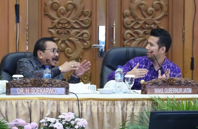 Sistem Ekonomi Pancasila di Mata Pakde Karwo dan Emil Dardak