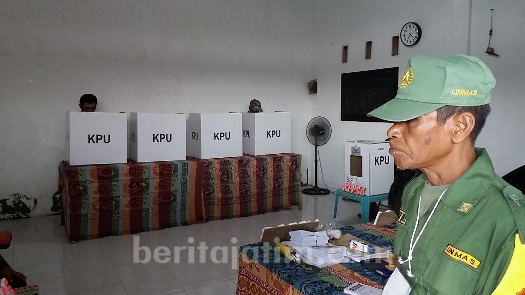 267 DPT Lakukan Coblos Ulang di TPS 10 Dahanrejo