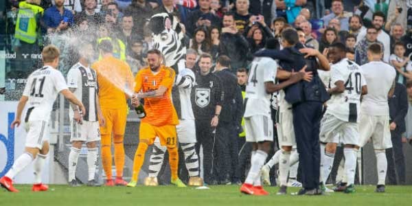 Bekuk Fiorentina, Juve Raih Scudetto Ke-8 Beruntun