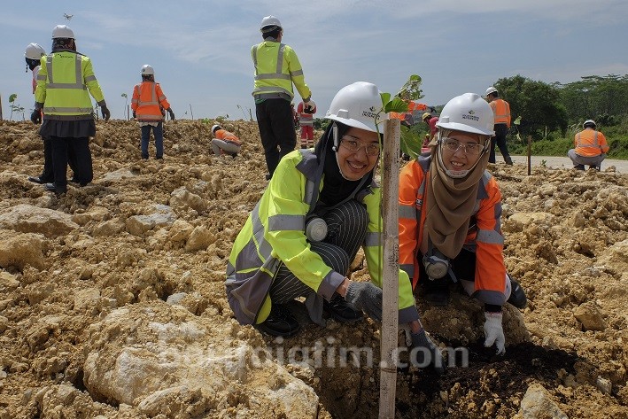 Semen Indonesia Gelar Community Day: #MembangunLingkungan