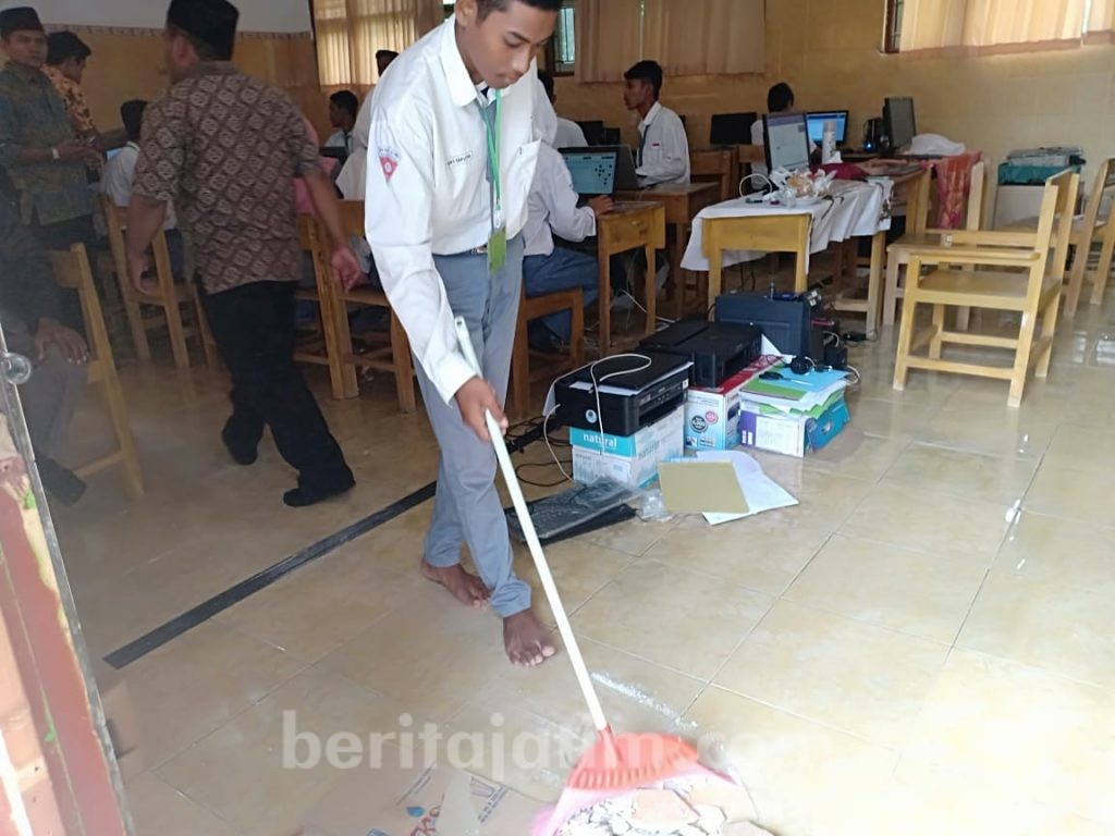 Gempa, UNBK SMA di Pulau Raas Sempat Terhenti