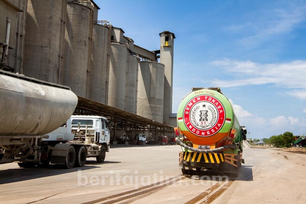 Laba Semen Indonesia Naik 2 X Lipat Lebih