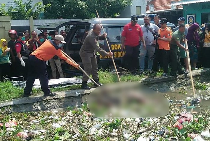 Ini Identitas Mayat di Sungai depan Kantor Kecamatan Gedangan