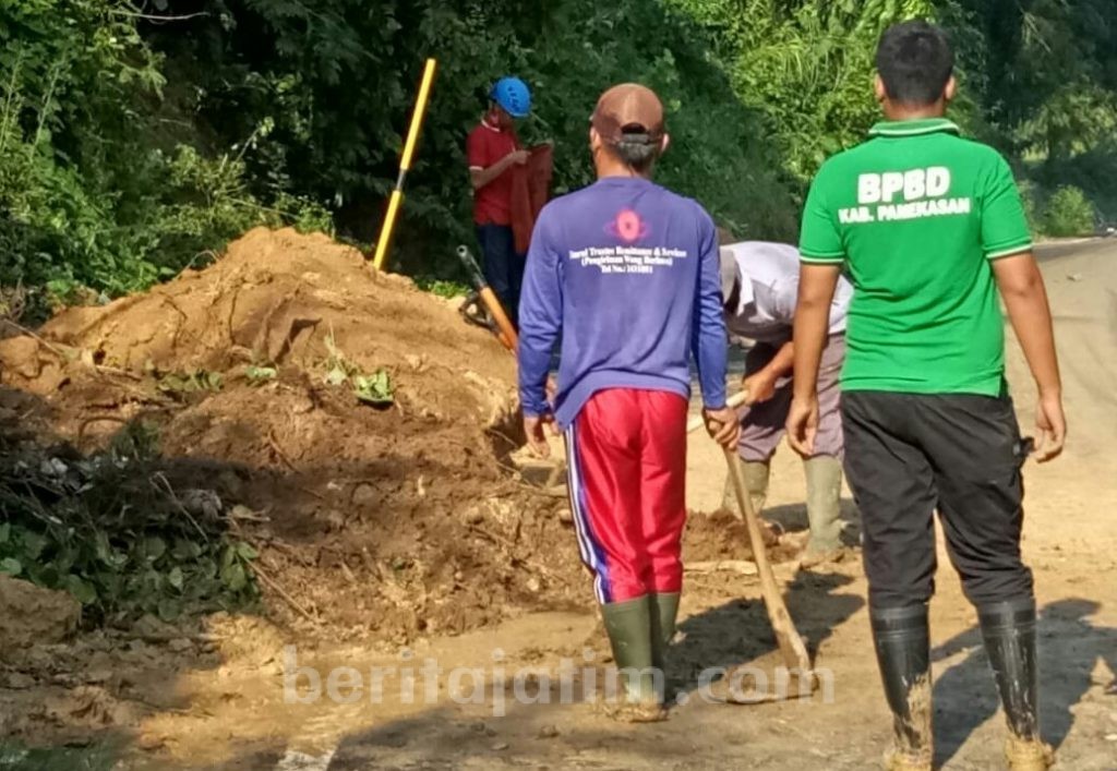 Tanah Longsor, BPBD Pamekasan Salahkan Hujan