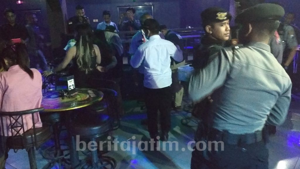 Razia Karaoke, Purel dan Pengunjung Dites Urine, Ini Hasilnya