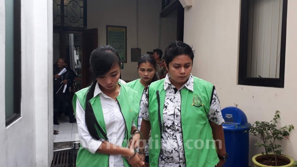 Dihukum Seumur Hidup, Komplotan Pengedar Sabu Menangis