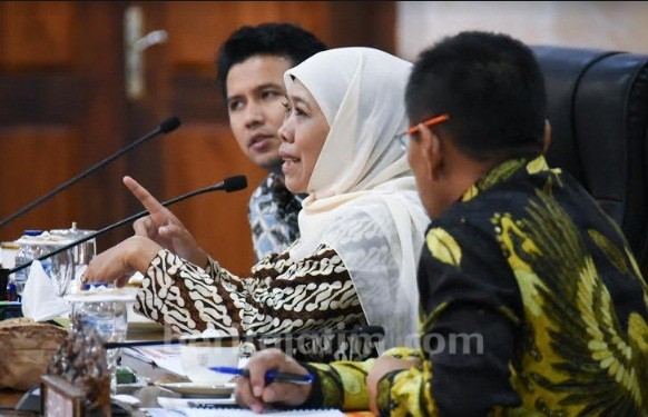 KPK Periksa Gubernur Jatim Khofifah