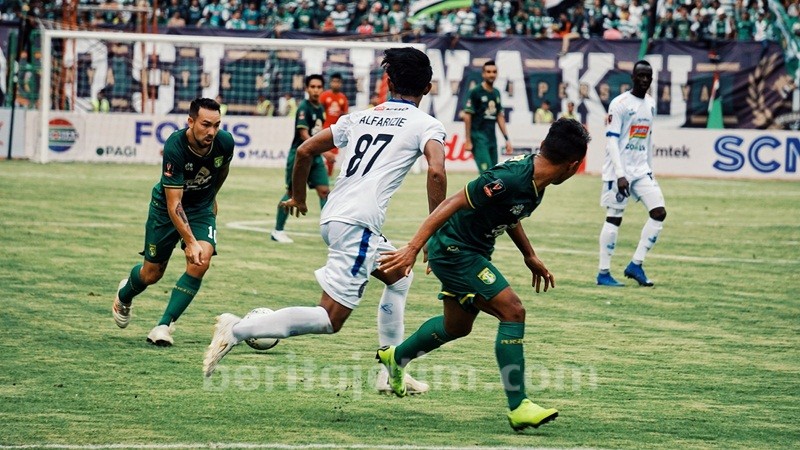 Blunder 2 Gol, Kiper Persebaya Mulai Diragukan