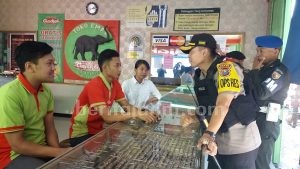 Jelang Lebaran, Polres Gresik Perketat Pengamanan Toko Emas
