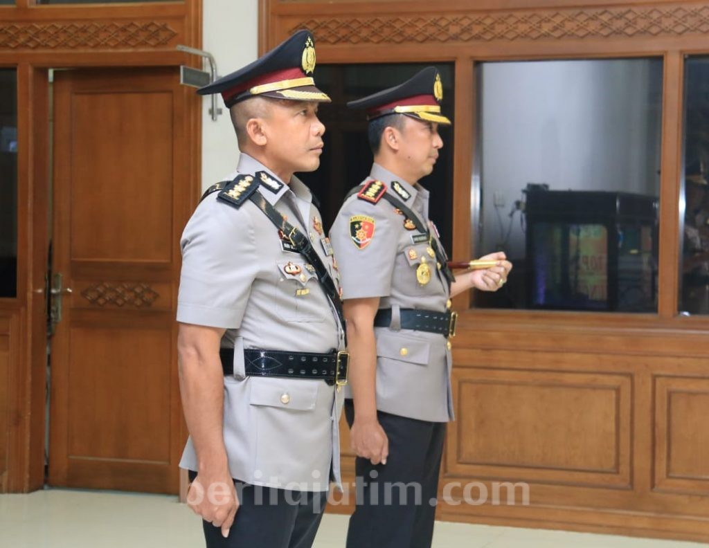 Kombes Pol Sandi Nugroho Resmi Pimpin Polrestabes Surabaya