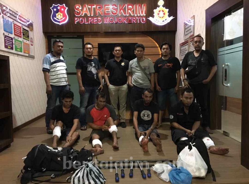 Lepas Baut Jendela, Pelaku Pencurian Masuk Ruang Bendahara SMKN 1 Pungging