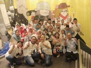 Hotel Yellow Buka Bersama Anak Yatim