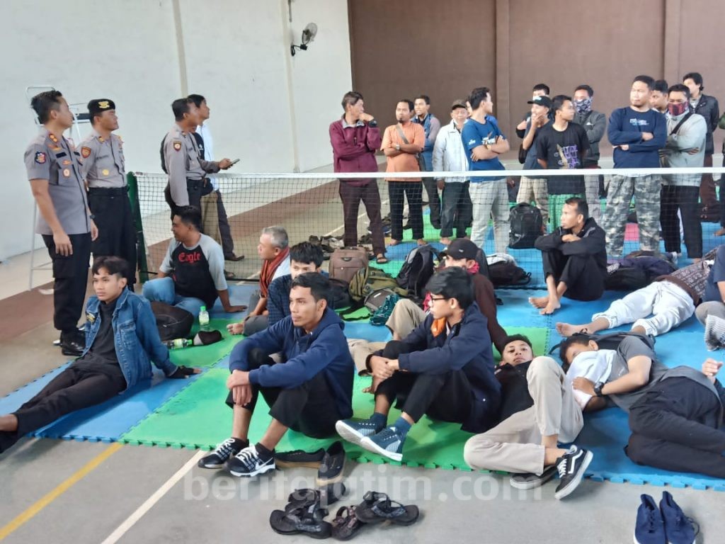Polres Madiun Amankan 87 Orang dan Ratusan Fotocopy C1