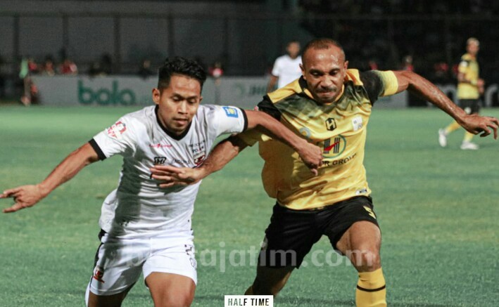 Babak I, Madura United Vs Barito Putera Imbang Tanpa Gol