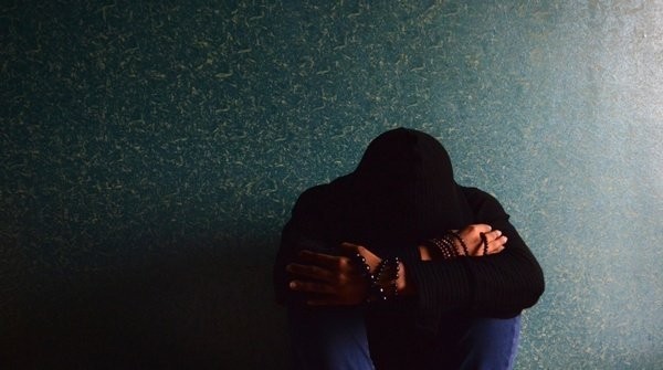 Unair Keluarkan Pelaku Dugaan Pelecehan Seksual Fetish Kain Jarik