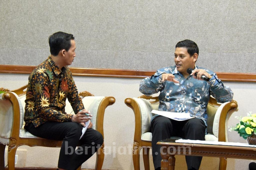 Walikota Kediri Beber Strategi Pengendalian Inflasi Bulan Ramadan dan Menjelang Lebaran dalam Acara Talkshow