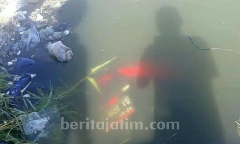 Cari Sampah, Temukan Motor Baru Hasil Curian Dibuang di Kali