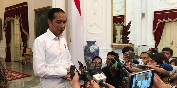 Jokowi Nilai Aktivis 1998 Layak Jadi Menteri