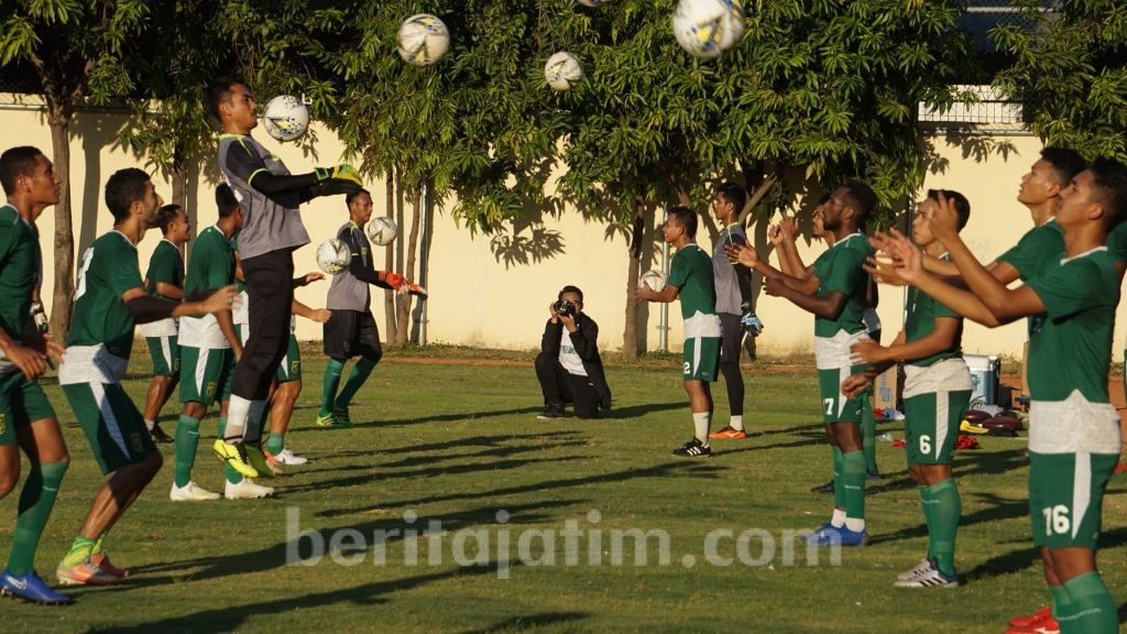 Latihan Perdana Persebaya, Djanur Latih Fisik Pemain Tanpa Rudi Eka