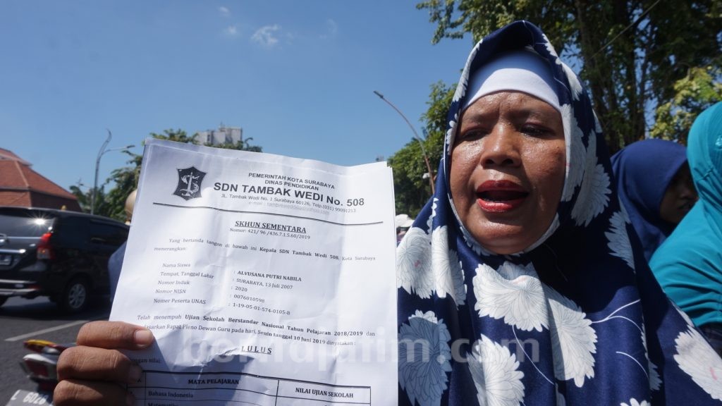 Walimurid Surabaya Anggap Zonasi PPDB Rugikan Siswa