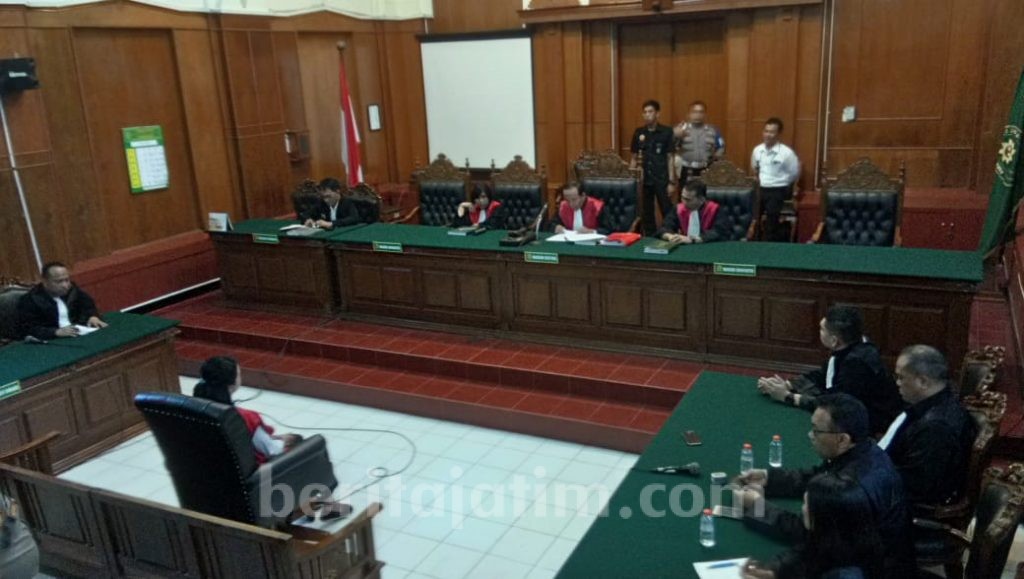 Bersalah Share Foto dan Video Tak Sopan, Vanessa Angel Dihukum 5 Bulan
