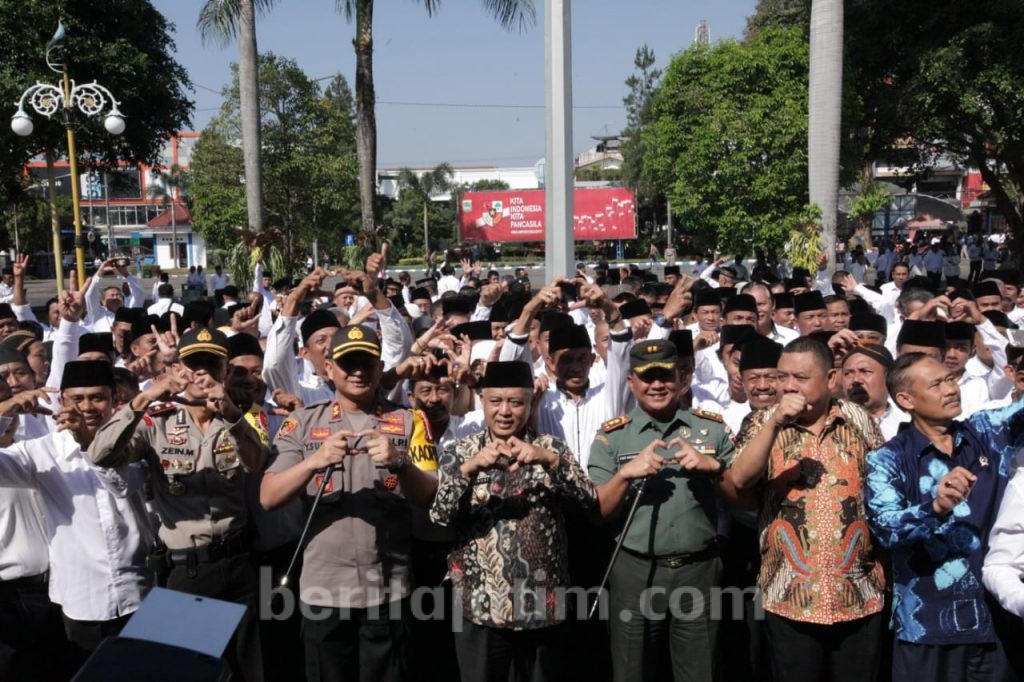 859 Calon Kepala Desa di Kabupaten Malang Ikrar Damai Tolak Kerusuhan