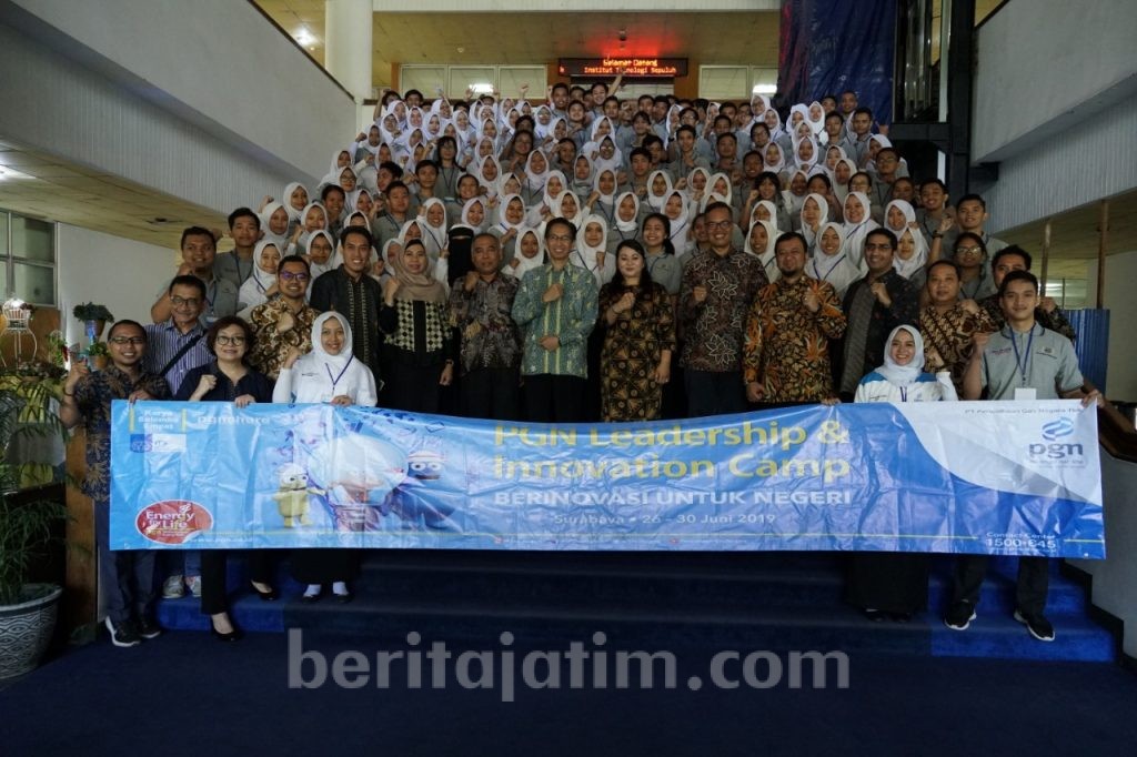 Rektor ITS Sambut Kedatangan Juara Robot Dunia dan Nasional