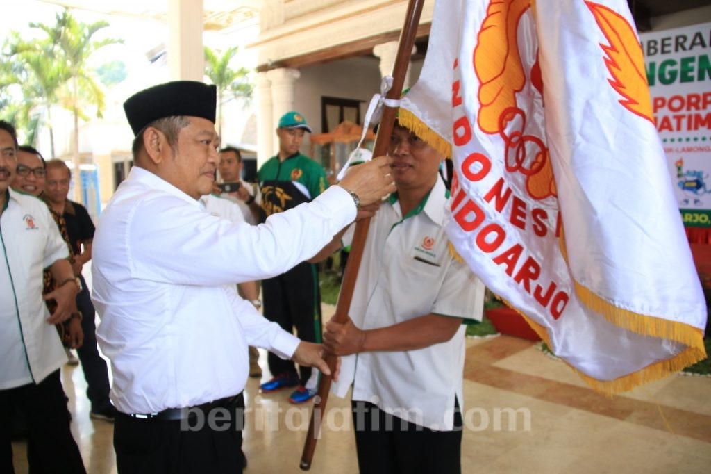 Bupati Saiful Lepas Tim Porprov Kabupaten Sidoarjo