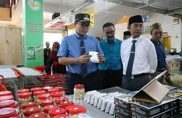 Bupati Pamekasan Sidak Bulog Hingga Pasar Tradisional